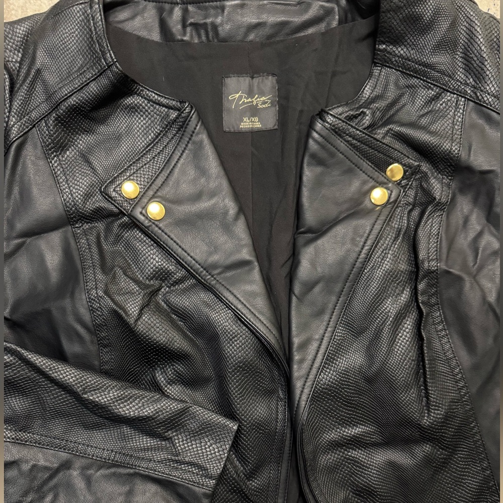 Faux Leather Thalia Sodi Moto Jacket Women's XL Black Open-front Gold Accent - Picture 2 of 9